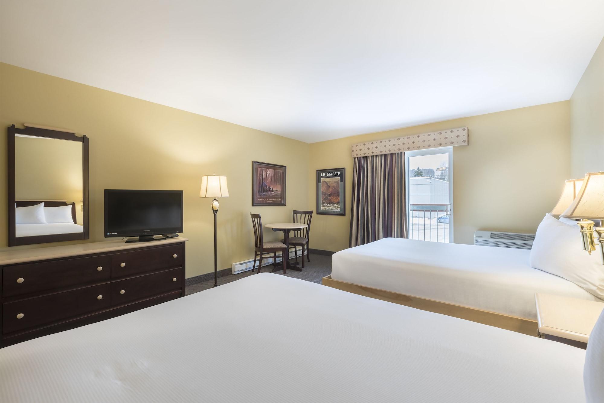 Hotel Baie Saint Paul מראה חיצוני תמונה