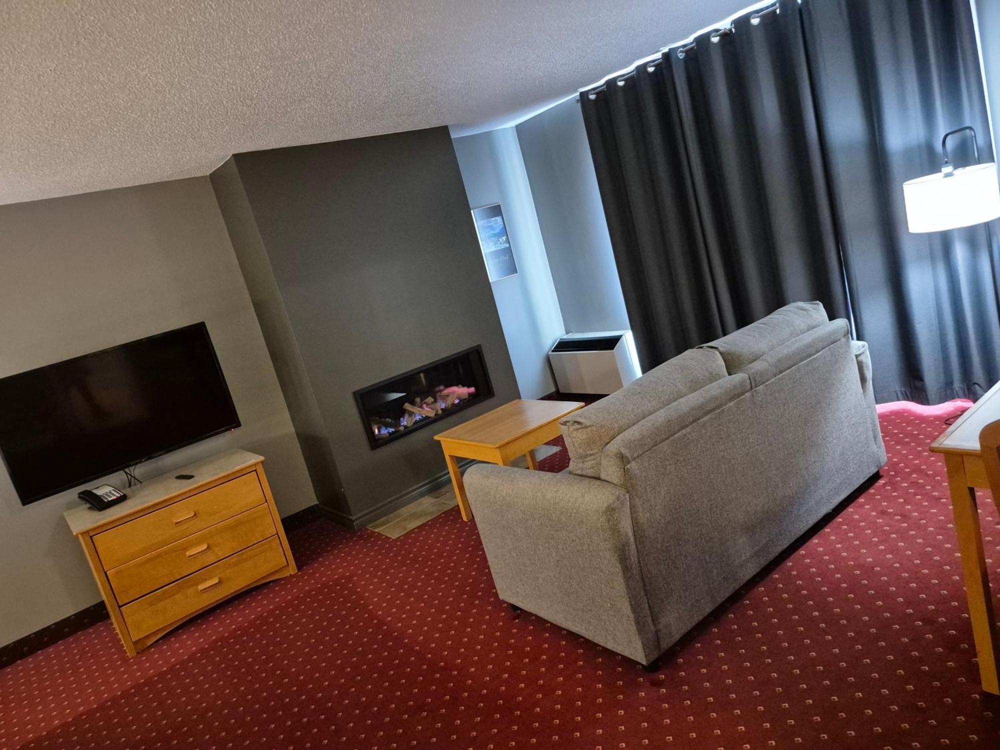 Hotel Baie Saint Paul מראה חיצוני תמונה
