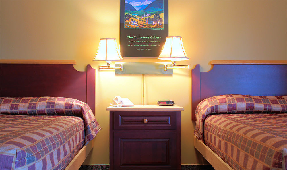 Hotel Baie Saint Paul מראה חיצוני תמונה