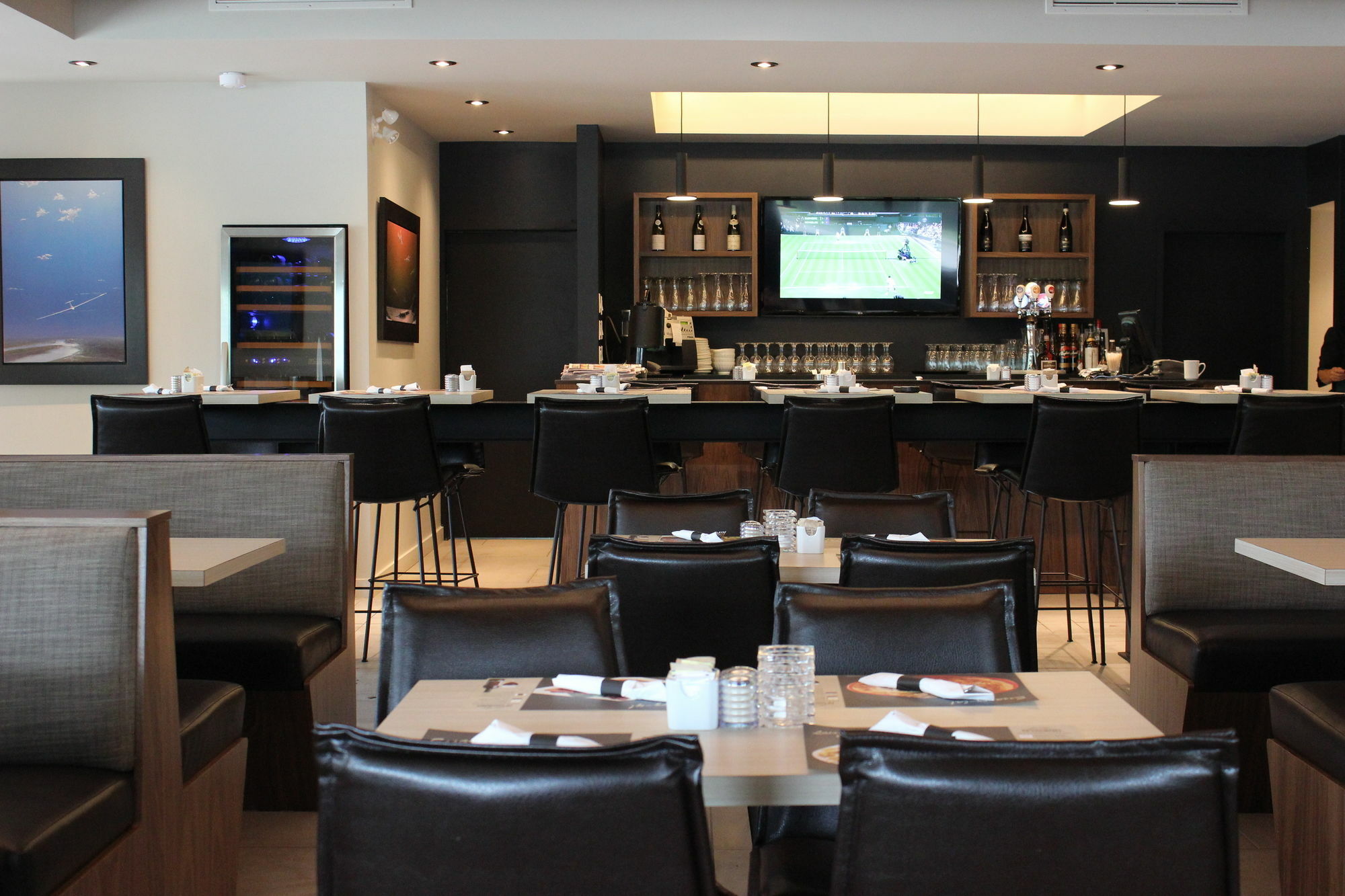 Hotel Baie Saint Paul מראה חיצוני תמונה